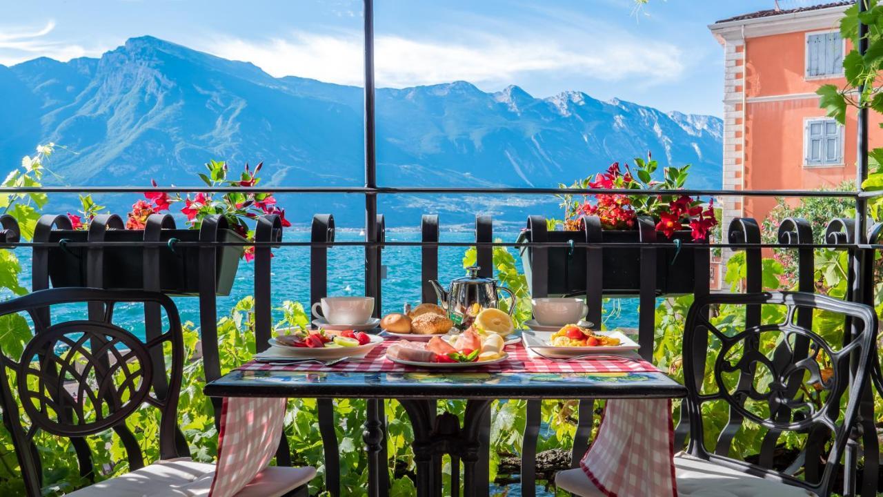 Albergo Ristorante Montebaldo Limone sul Garda Esterno foto