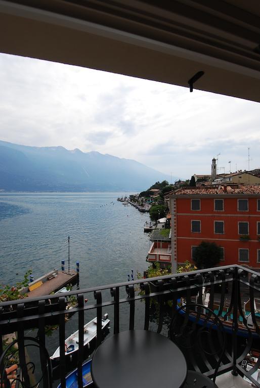 Albergo Ristorante Montebaldo Limone sul Garda Camera foto